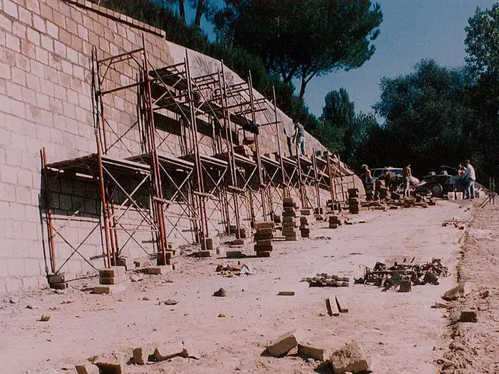 Rivestimento muro C.A