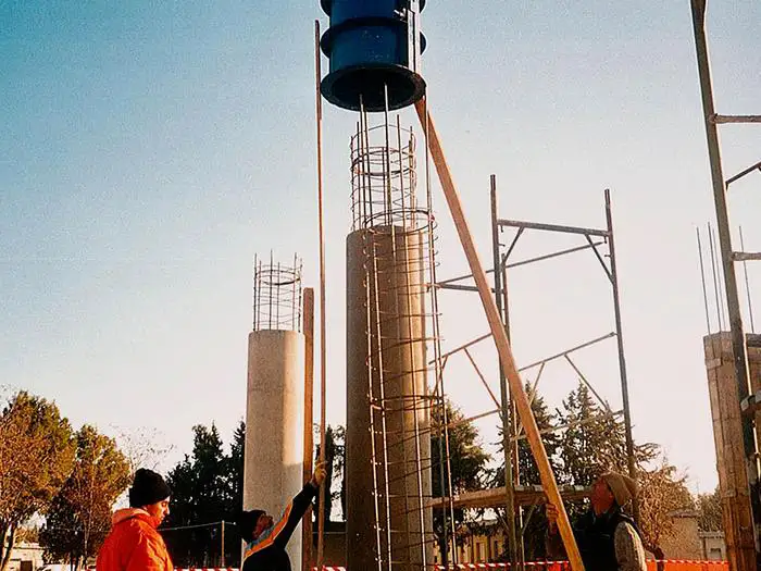 getto pilastri portico